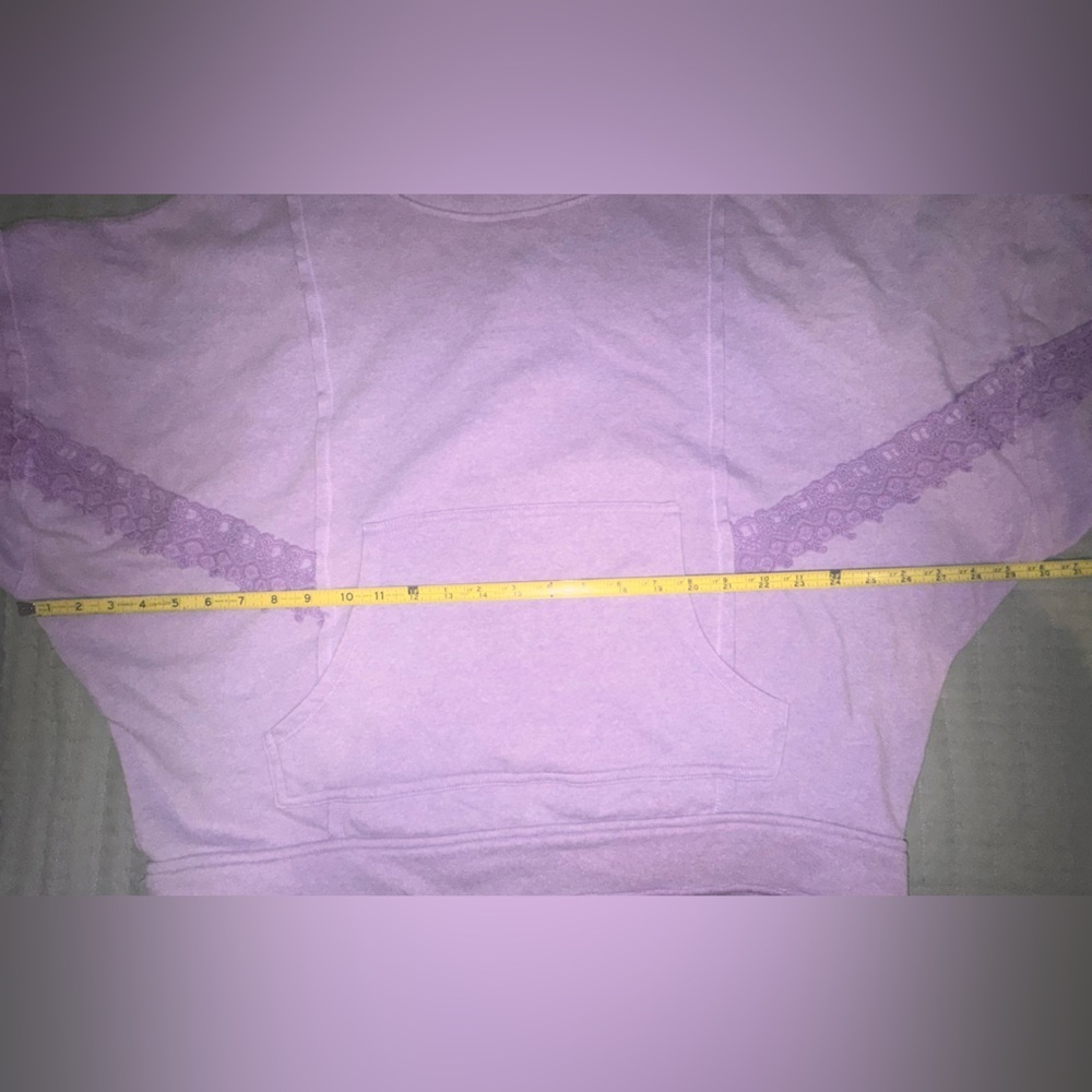 C. Est. 1946 boho purple sweatshirt with lace detail. Size XL - Picture 3 of 11